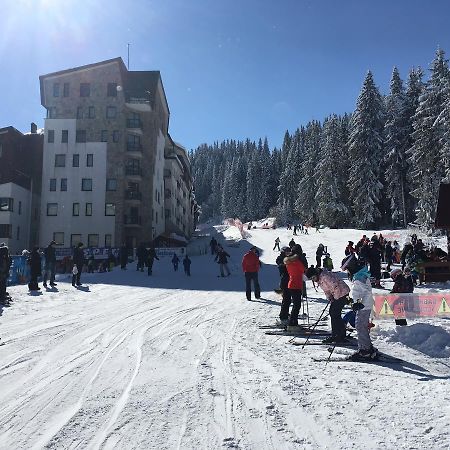 Stenata Huge Ski To Door Apartment Pamporovo Exterior photo